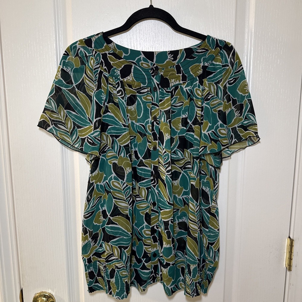 East 5th Woman Plus Size 1X Floral Print Blouse Teal Green Button Front